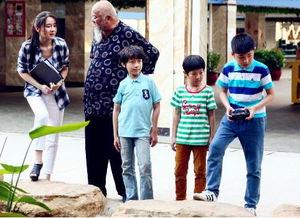 马大胡子老船长演员表,实力派演员阵容演绎海上传奇