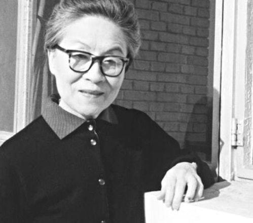 杨绛生平背景,从书香世家到文学巨匠的人生轨迹