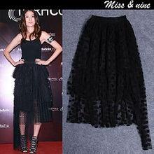 明星黑色长裙,明星黑色长裙的优雅演绎